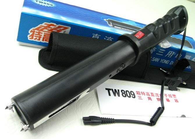 809中長型高壓電擊棍